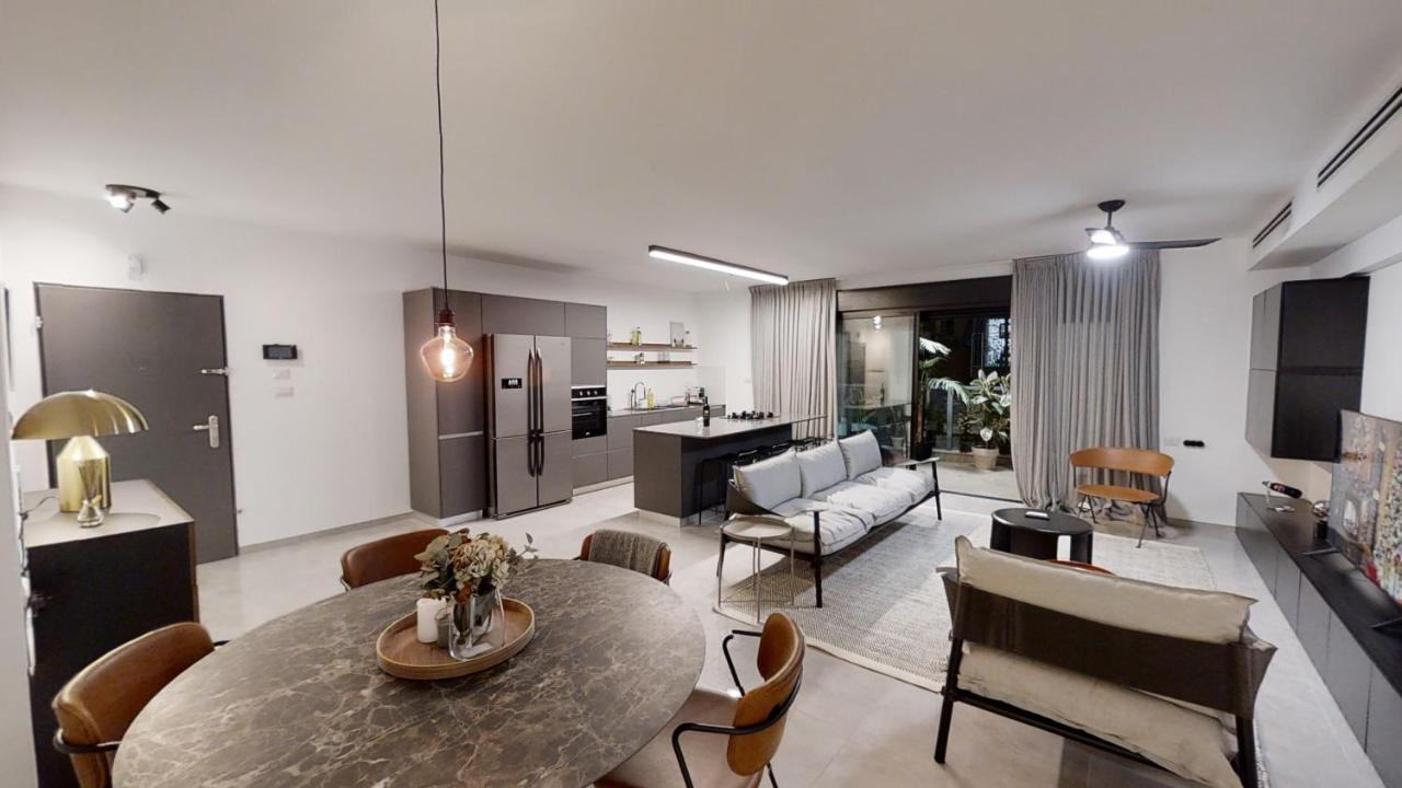 Luxury 3&4 Bedroom New Apartments - Close To The Beach & Bahai Gardens Хайфа Екстериор снимка